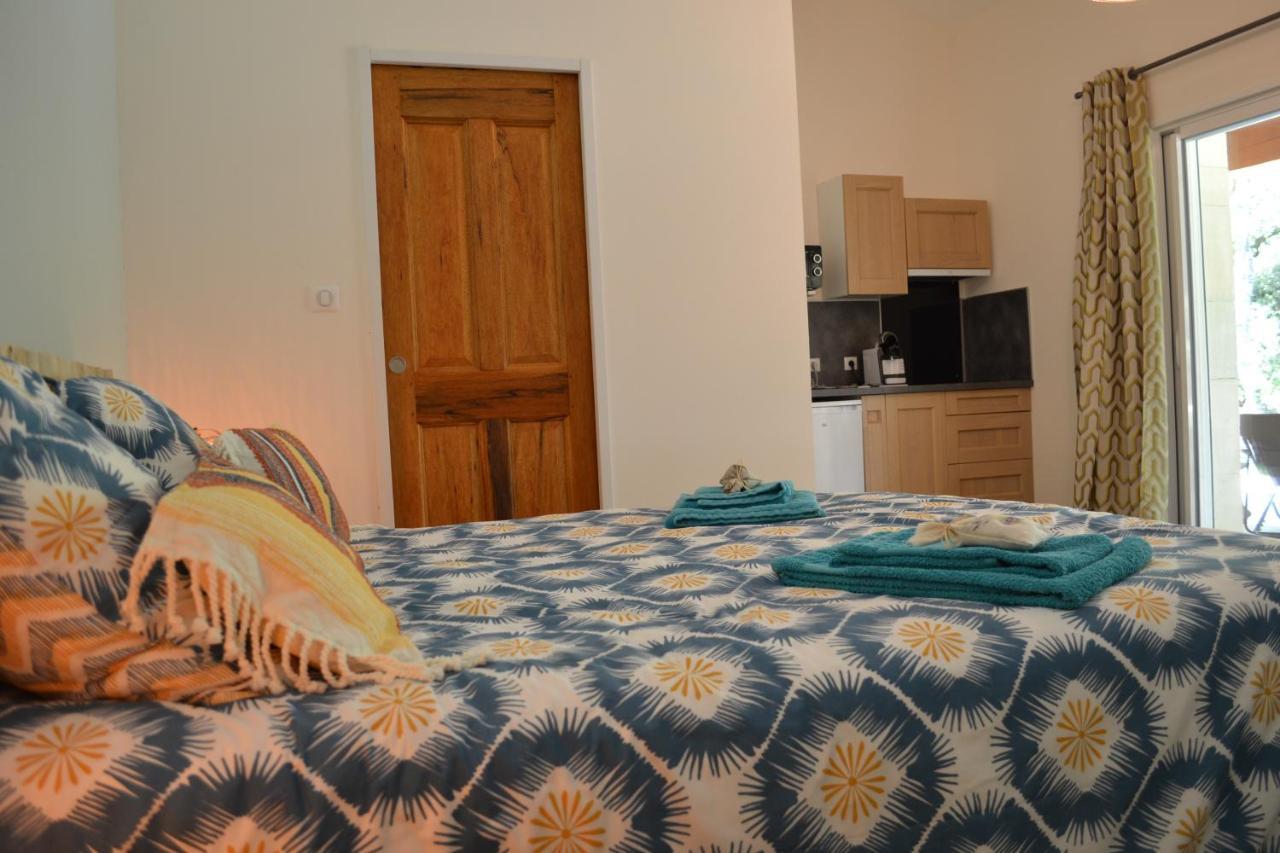 Bed and Breakfast La Romagnolette Saint-Restitut Экстерьер фото